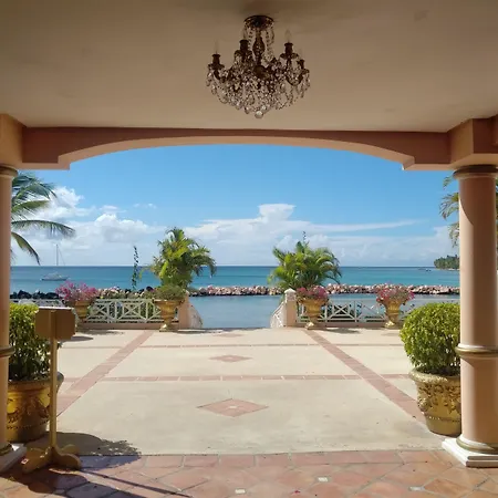 Coco Reef Resort & Spa-2