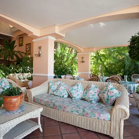 Coco Reef Resort & Spa-3