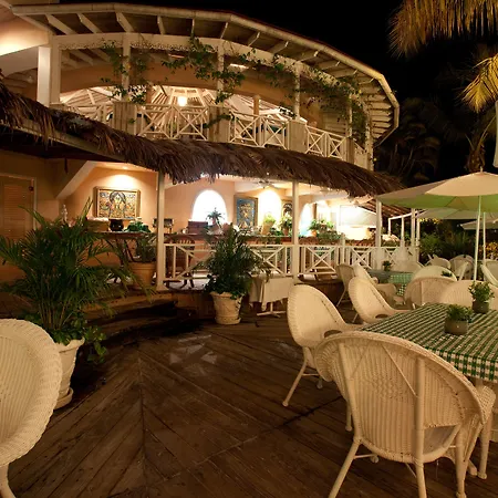 Coco Reef Resort & Spa-2